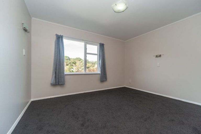 Photo of property in 54 Glenmore Street, Northland, Wellington, 6012