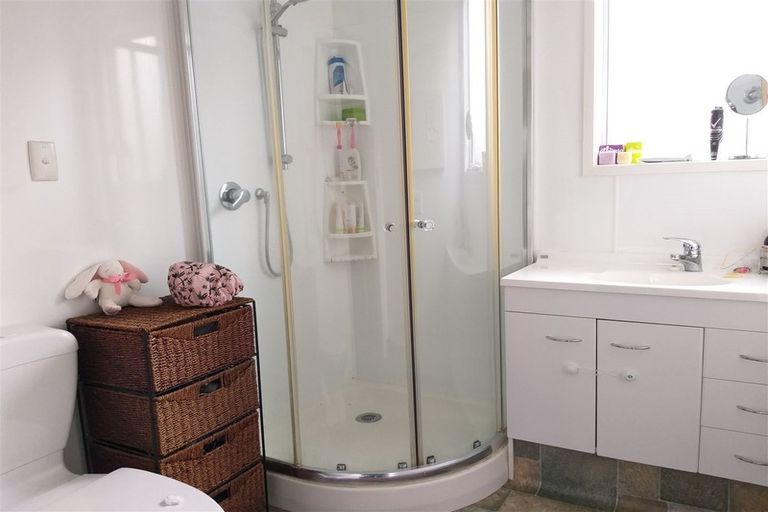 Photo of property in 30 Gamblins Road, Saint Martins, Christchurch, 8022