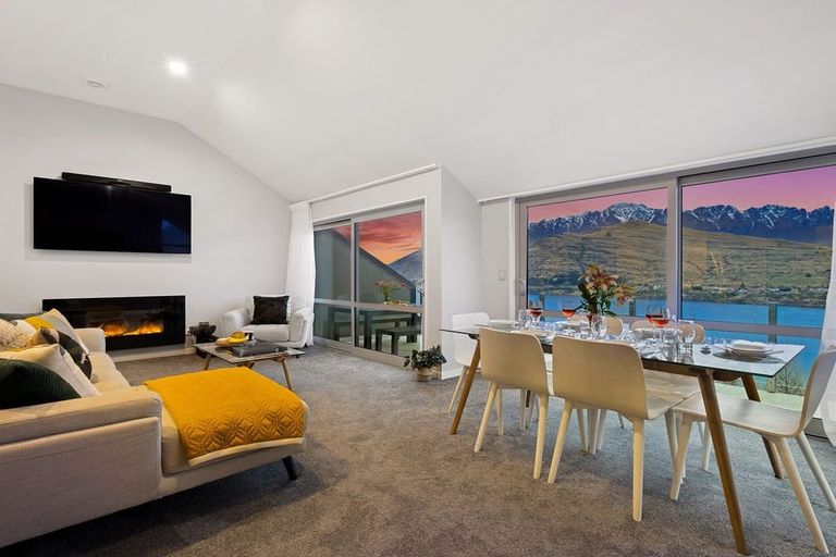 Photo of property in 1/11 Gum Lane, Queenstown, 9300