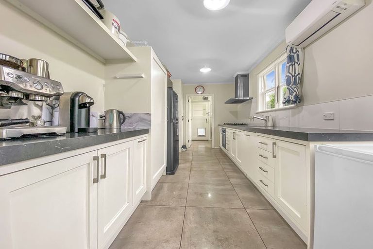 Photo of property in 239 Knowles Street, Mairehau, Christchurch, 8052