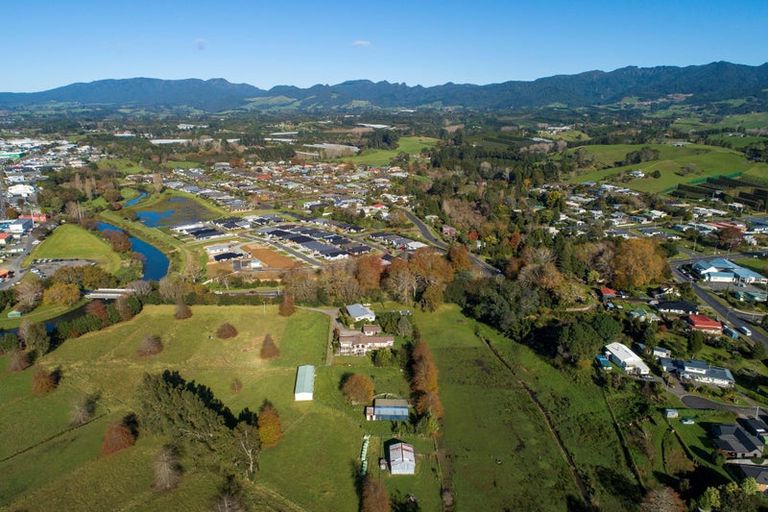 Photo of property in 1 Waterford Road, Katikati, 3129