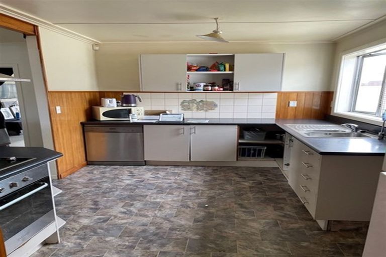 Photo of property in 33 Jellicoe Avenue, Tuakau, 2121