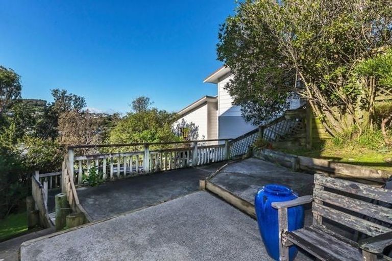 Photo of property in 9-11 Thimble Lane, Whitby, Porirua, 5024