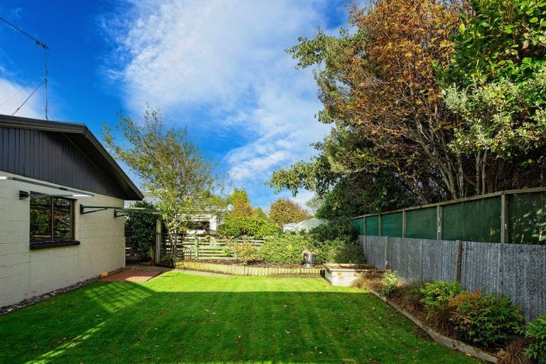 Photo of property in 92 Gladstone Terrace, Gladstone, Invercargill, 9810