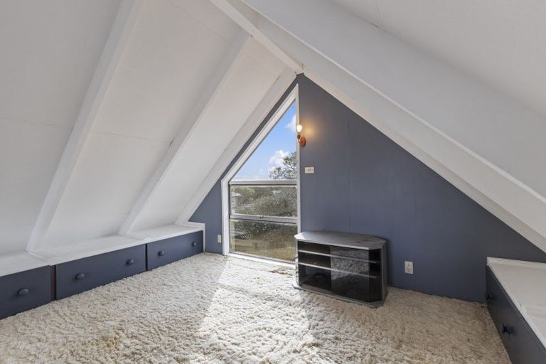 Photo of property in 1/9 Brierley Place, Marfell, New Plymouth, 4310