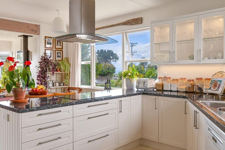 Photo of property in 1 Tait Street, Ruby Bay, Mapua, 7005