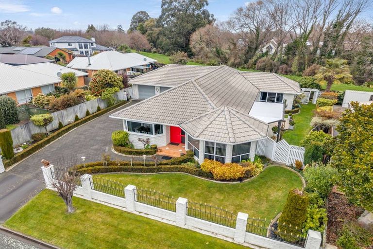 Photo of property in 17 Canon Stack Place, Kaiapoi, 7630
