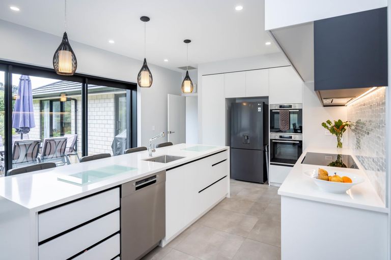 Photo of property in 17 Riverside Way, Ngaruawahia, Huntly, 3771