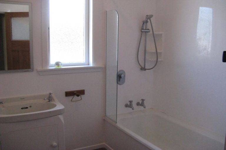 Photo of property in 121 Rakau Road, Hataitai, Wellington, 6021