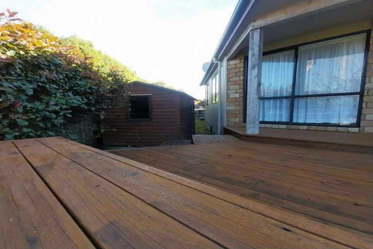 Photo of property in 1 Limousin Place, Grandview Heights, Hamilton, 3200