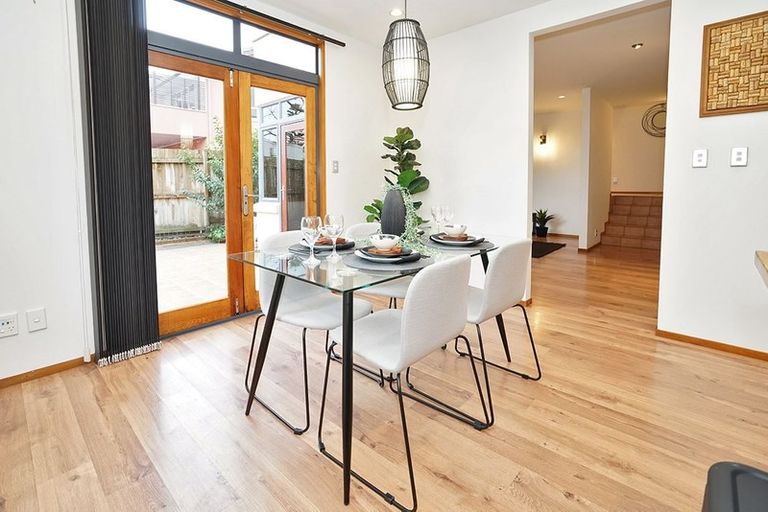 Photo of property in 112b Lake Road, Frankton, Hamilton, 3204