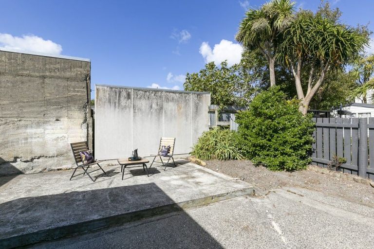 Photo of property in 10 Emmett Street, Newtown, Wellington, 6021