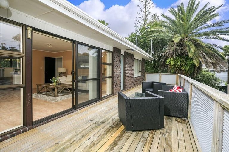Photo of property in 3/24 Harley Road, Hauraki, Auckland, 0622