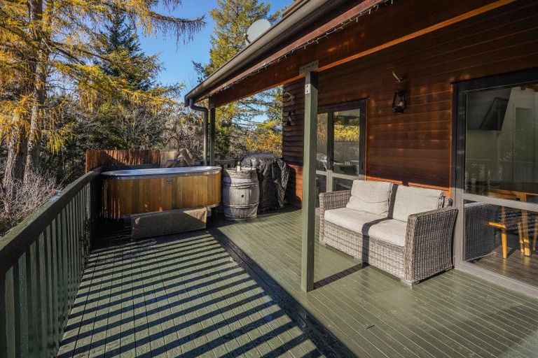 Photo of property in 87 Chalet Crescent, Hanmer Springs, 7334