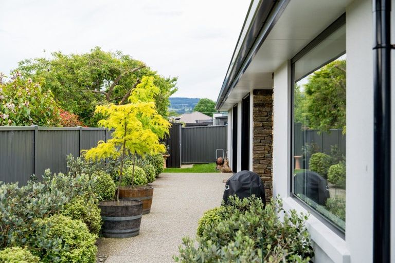 Photo of property in 18 Caledonia Drive, Mosgiel, 9024