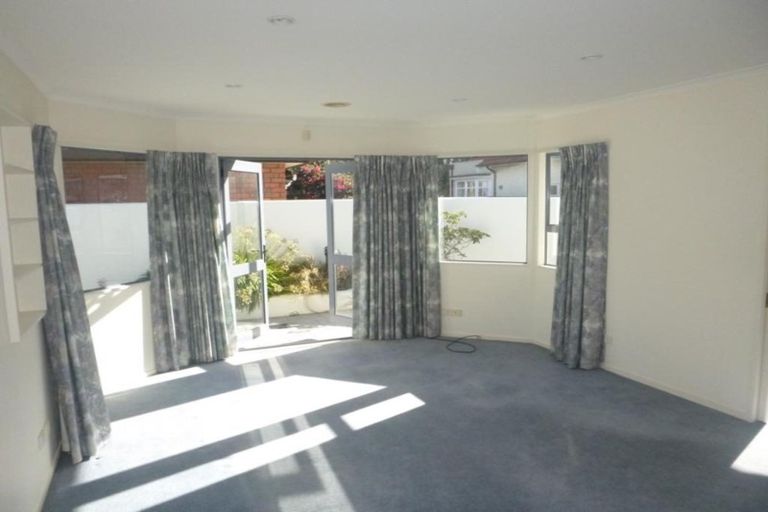 Photo of property in 59a Hautana Street, Woburn, Lower Hutt, 5010