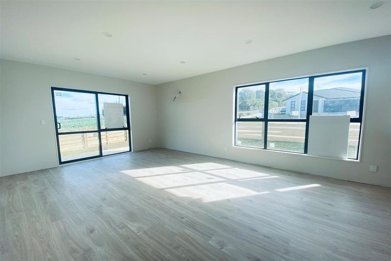 Photo of property in 1 Huamanu Street, Pukekohe, 2120