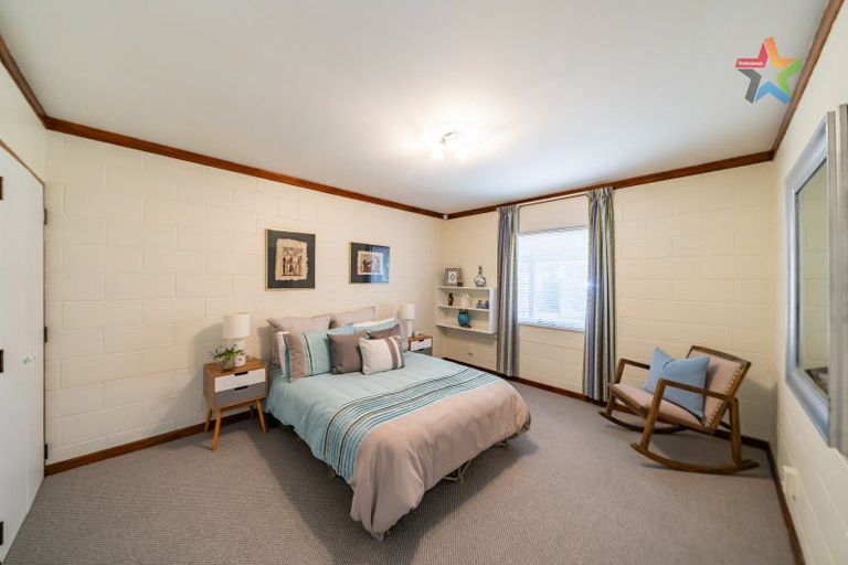 Photo of property in 57 Oroua Street, Eastbourne, Lower Hutt, 5013