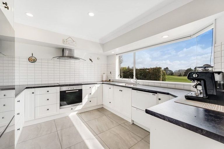 Photo of property in 1/41 West Fairway, Golflands, Auckland, 2013