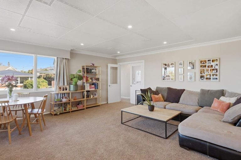 Photo of property in 28 Durham Street, Mornington, Dunedin, 9011