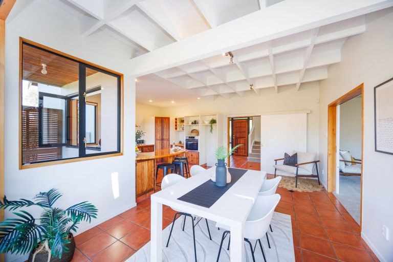 Photo of property in 20 Cashmere Drive, Fitzherbert, Palmerston North, 4410