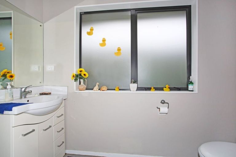 Photo of property in 15 Matai Street, Waiuku, 2123