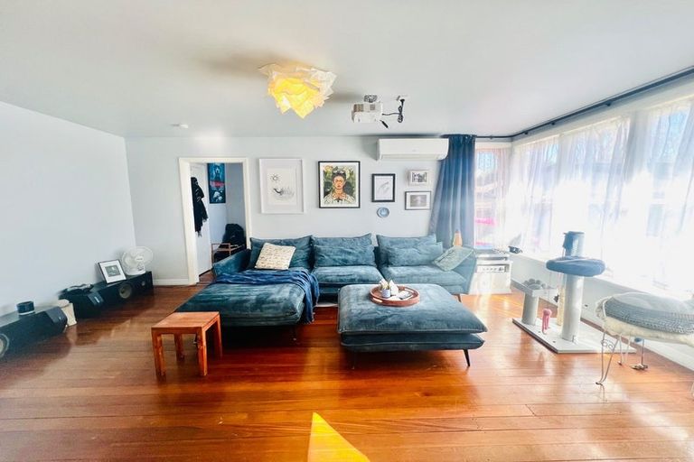 Photo of property in 73 Jollie Street, Linwood, Christchurch, 8062