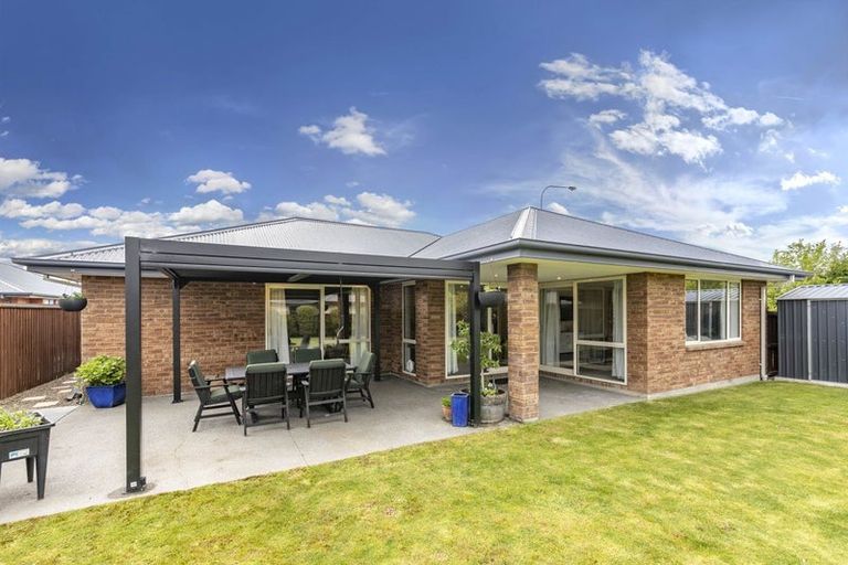 Photo of property in 166 Johns Road, Rangiora, 7400