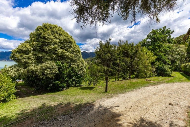 Photo of property in 257 Queen Charlotte Drive, Havelock, 7281