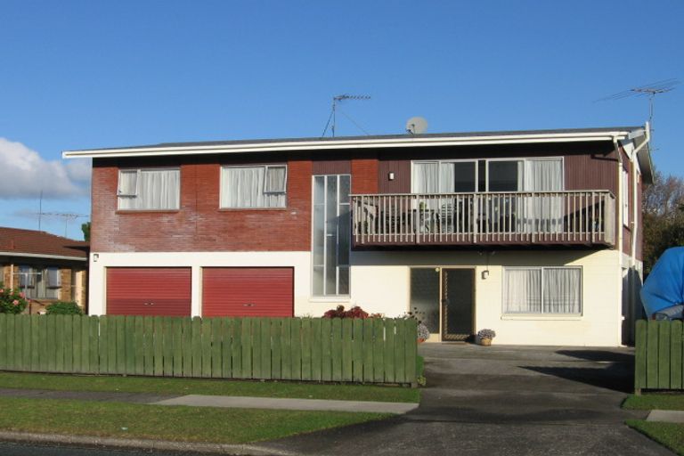 Photo of property in 90 Florence Avenue, Orewa, 0931
