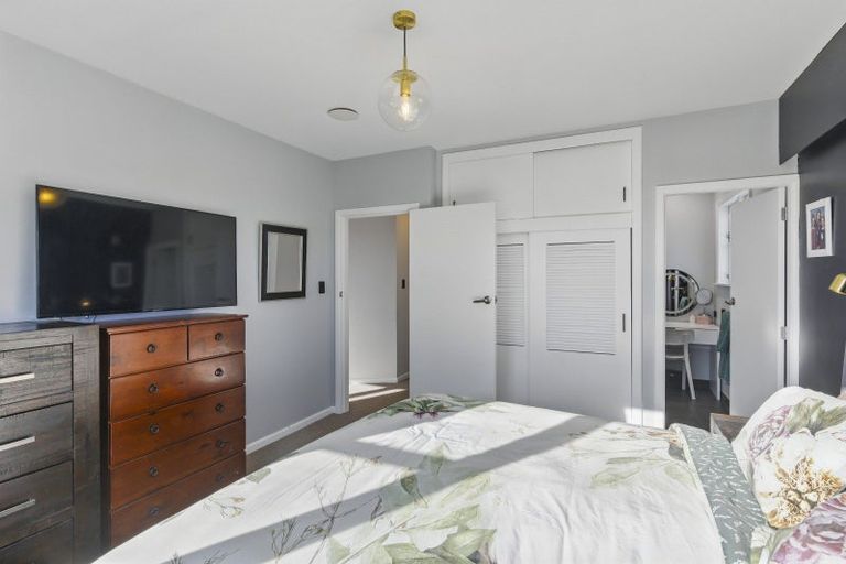 Photo of property in 2 Weld Street, Levin, 5510