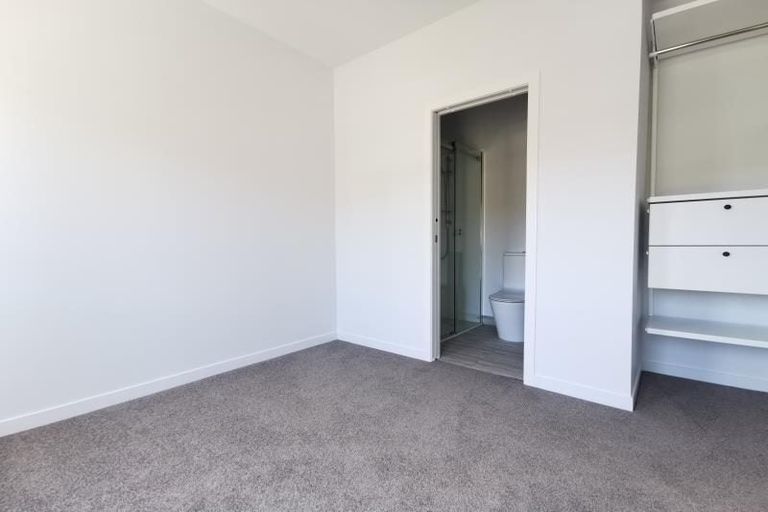 Photo of property in 2u6 Hindmarsh Street, Johnsonville, Wellington, 6037