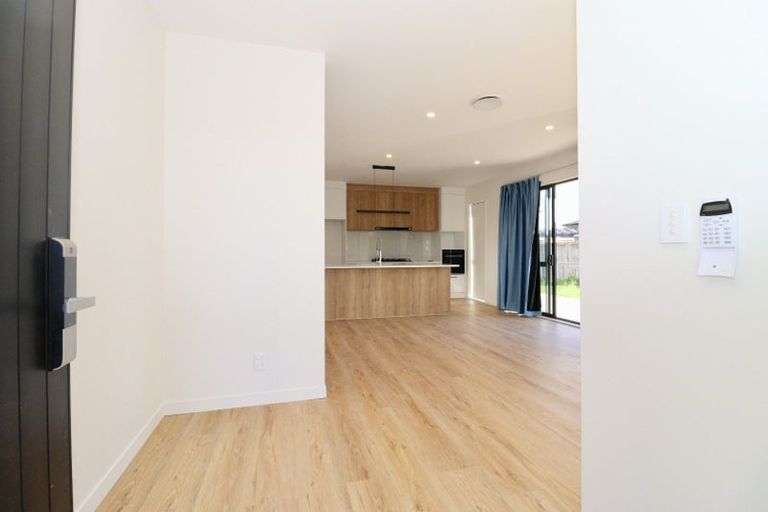 Photo of property in 217 Old Wairoa Road, Papakura, 2110