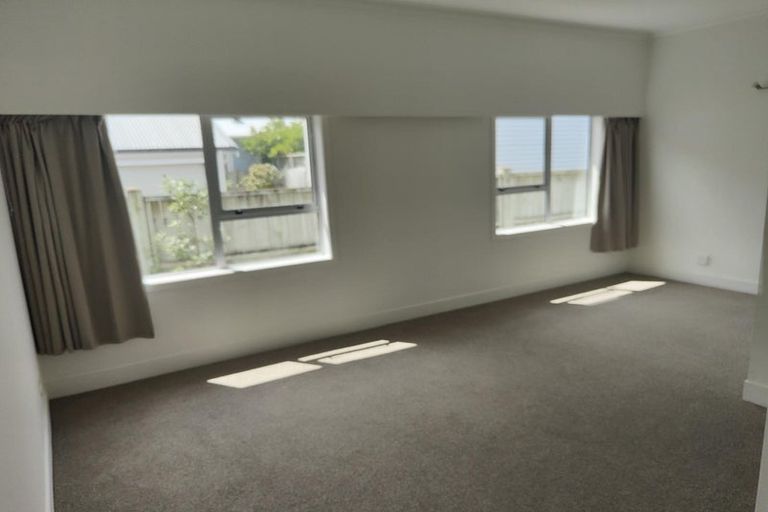 Photo of property in 24 Ellesmere Avenue, Miramar, Wellington, 6022