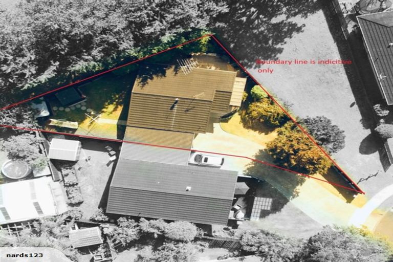 Photo of property in 2/4 Lionel Sharp Place, Pukekohe, 2120