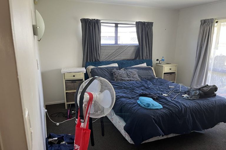 Photo of property in 27 Jeffares Place, Taradale, Napier, 4112
