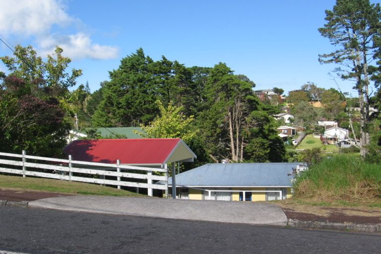 Photo of property in 1/12 Routley Drive, Glen Eden, Auckland, 0602