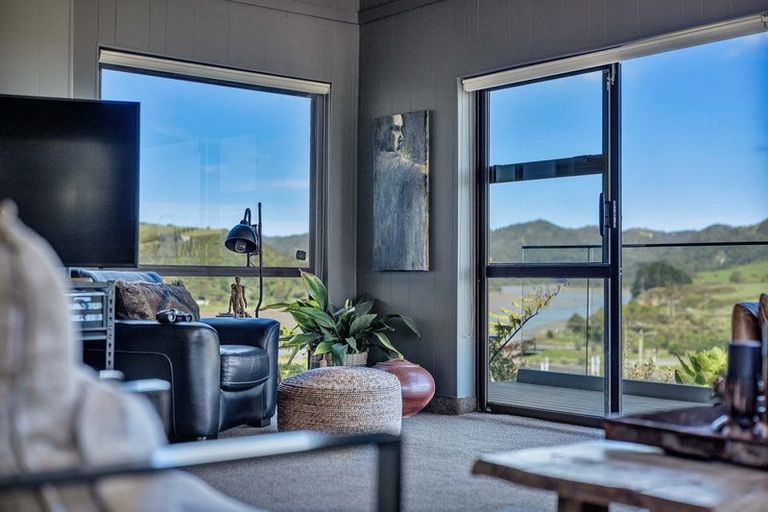 Photo of property in 69 North Street, Mokau, 4376