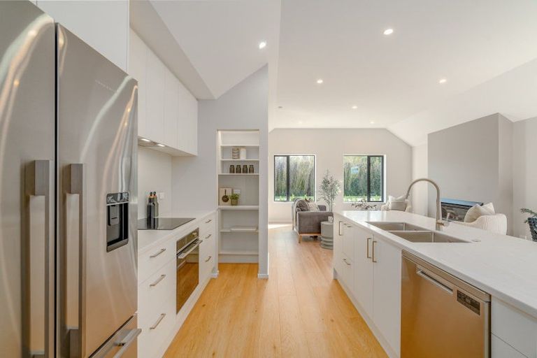 Photo of property in 54 Metehau Street, Marshland, Christchurch, 8083
