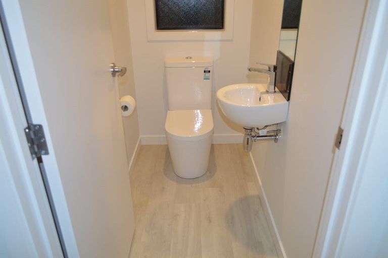 Photo of property in 18 Mckay Close, Frimley, Hastings, 4120