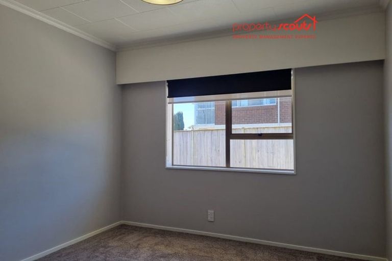 Photo of property in 5 Park Lane, Waitara, 4320