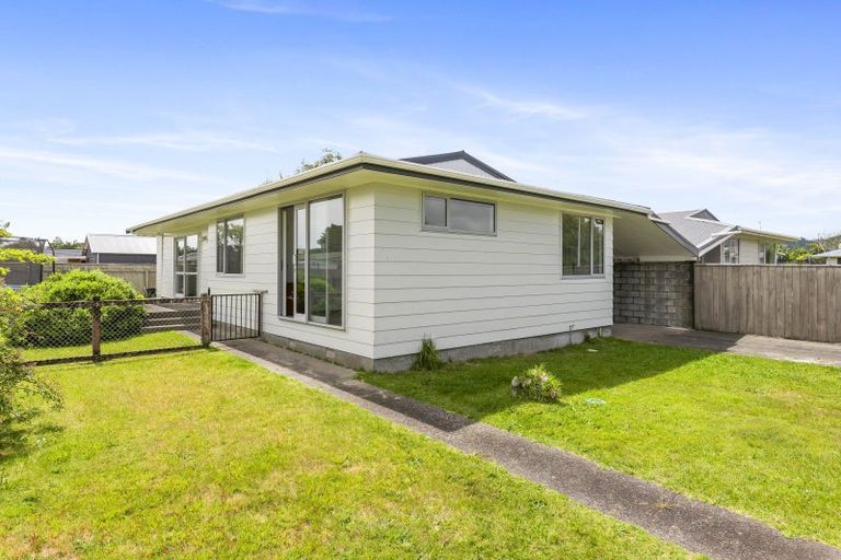 Photo of property in 6b Sharda Grove, Paraparaumu Beach, Paraparaumu, 5032