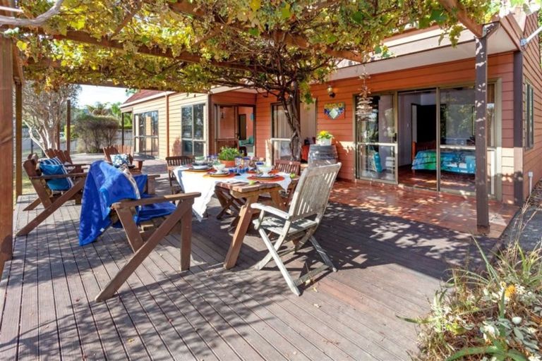 Photo of property in 101 Hilton Drive, Whangamata, 3620