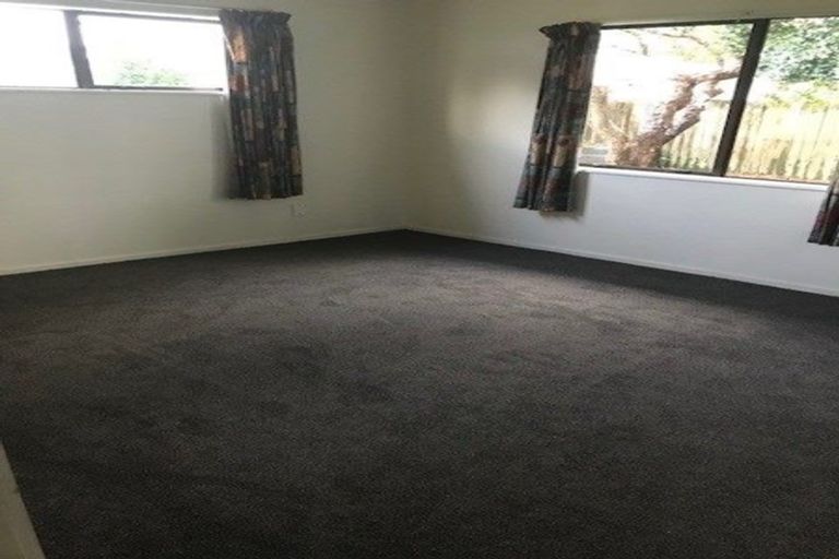 Photo of property in 2/65 Marne Road, Papakura, 2110