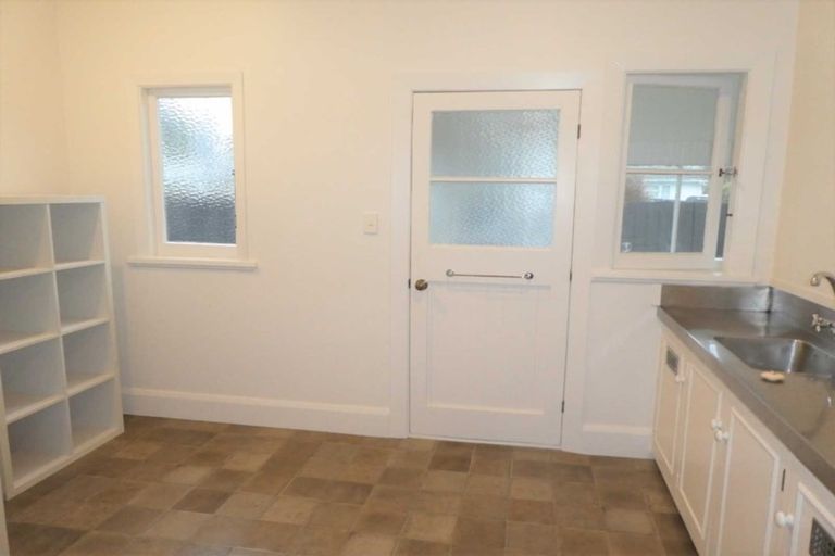 Photo of property in 2/118 Cranford Street, St Albans, Christchurch, 8014