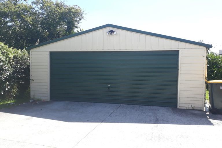Photo of property in 61b Huia Road, Papatoetoe, Auckland, 2025