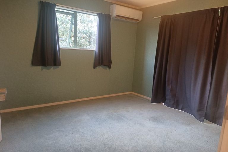 Photo of property in 98 Settlement Road, Papakura, 2110
