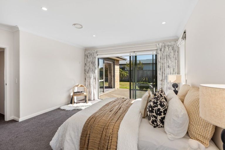 Photo of property in 12 Christow Court, Paraparaumu, 5032