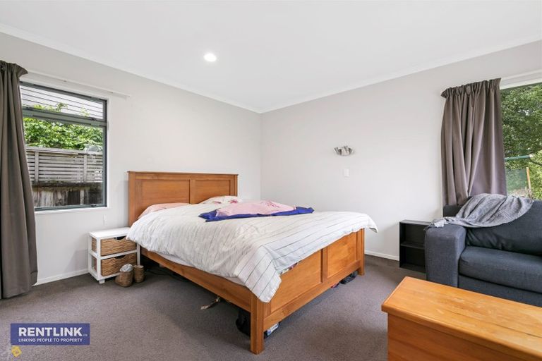 Photo of property in 22 Kestrel Avenue, Welcome Bay, Tauranga, 3112