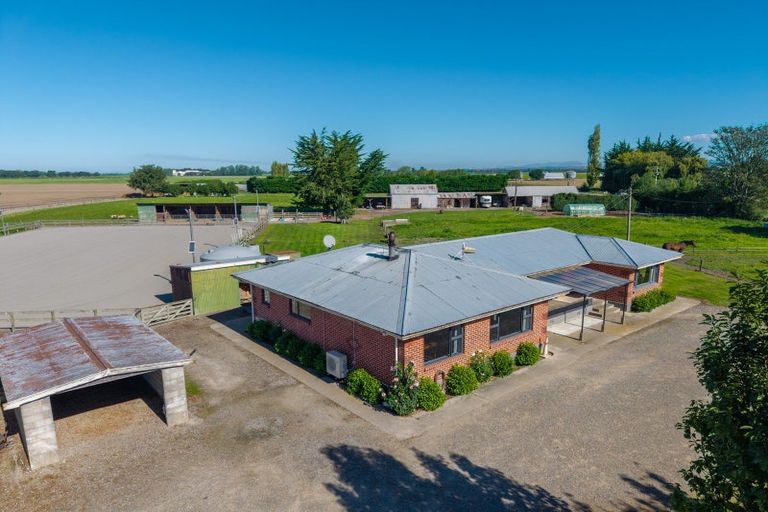 Photo of property in 14 Arowhenua Station Road, Kerrytown, Timaru, 7973